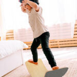 Deska-do-balansowania-z-filcem-LULILO-AJLO-szary-163934