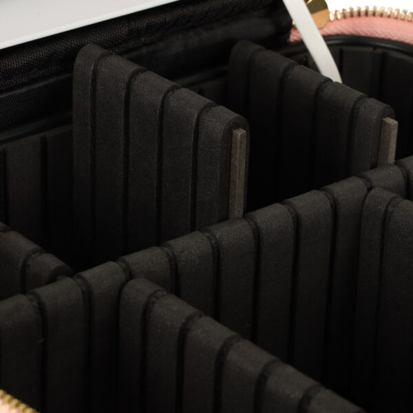 Kosmetyczka-organizer-na-kosmetyki-bizuterie-kuferek-z-lusterkiem-10-krotne-powiekszenie-rozowy-149880 Kosmetyczka-organizer-na-kosmetyki-bizuterie-kuferek-z-lusterkiem-10-krotne-powiekszenie-rozowy-149880