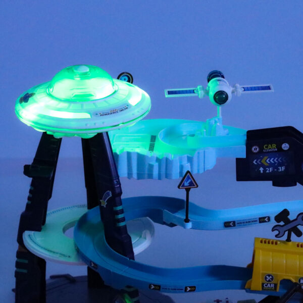 Kosmiczny-tor-samochodowy-wielopoziomowy-kierownica-159765 Kosmiczny-tor-samochodowy-wielopoziomowy-kierownica-159765