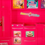 Samochod-dla-lalek-kamper-food-truck-zestaw-21-el-156001