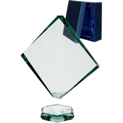 Стеклянный кубок с матовым основанием и корпусом