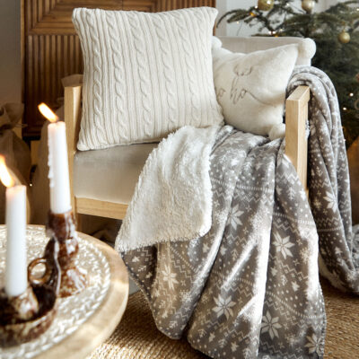 Blanket | LUMI | reversible in snowflakes | 150x200 cm | XM22 979051