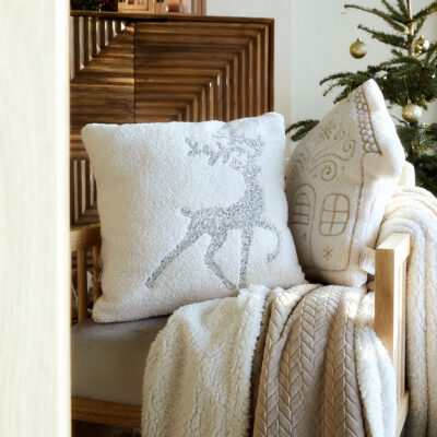 Pillowcase | NIKO | sequined reindeer | 45x45 cm | XM22 831244