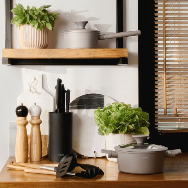 5904183845890_w3 5904183845890_w3