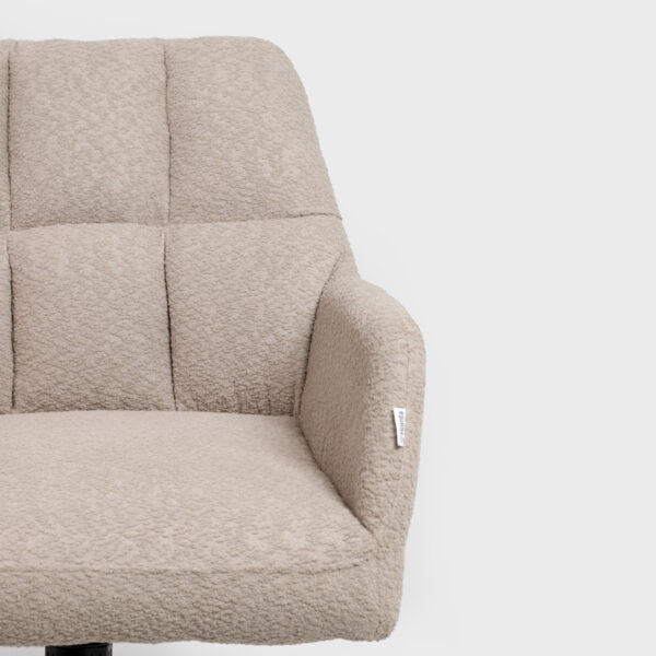 5904183895925_6 5904183895925_6