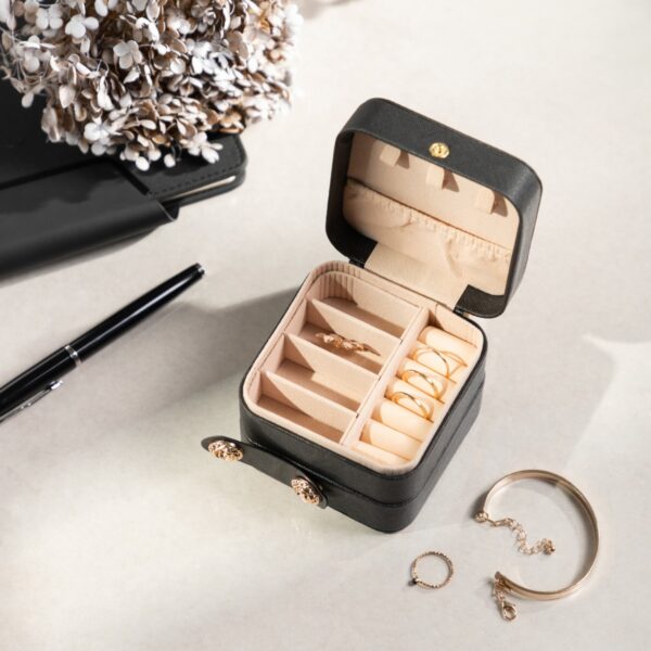 5906496726446_w2 5906496726446_w2