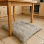 Legowisko-dla-psa-kota-pluszowe-poslanie-wlochata-poduszka-poducha-shaggy-115cm-szary-176664