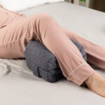 23352_05_Knee_Pillow_MemoSilver_VitaSpine_WEB