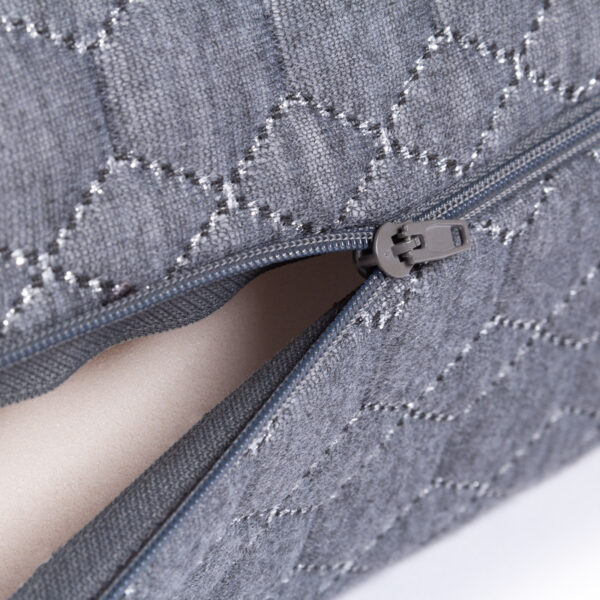 23355_03_Anti_Reflux_Pillow_MemoSilver_VitaSpine_WEB 23355_03_Anti_Reflux_Pillow_MemoSilver_VitaSpine_WEB