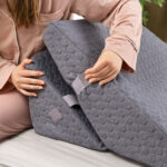 23356_04_Reading_Pillow_3in1_MemoSilver_VitaSpine_WEB