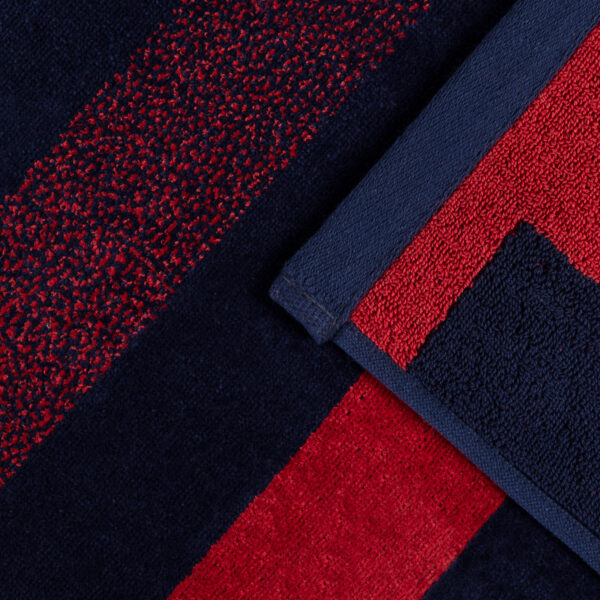 23976_05_Beach_Towel_Graphic_Red_80x160_WEB 23976_05_Beach_Towel_Graphic_Red_80x160_WEB