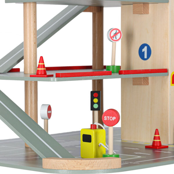 Parking-drewniany-garaz-LULILO-BENINO-pietrowy-177214 Parking-drewniany-garaz-LULILO-BENINO-pietrowy-177214