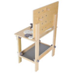 Warsztat-z-narzedziami-drewniany-na-stoliku-zestaw-majsterkowicza-177576