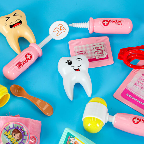 Zestaw-lekarza-w-kuferku-maly-doktor-dzwiek-35-elementow-178084 Zestaw-lekarza-w-kuferku-maly-doktor-dzwiek-35-elementow-178084