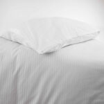 poszwa-hotelowa-na-zakladke-pasy-4mm-biala-140x200